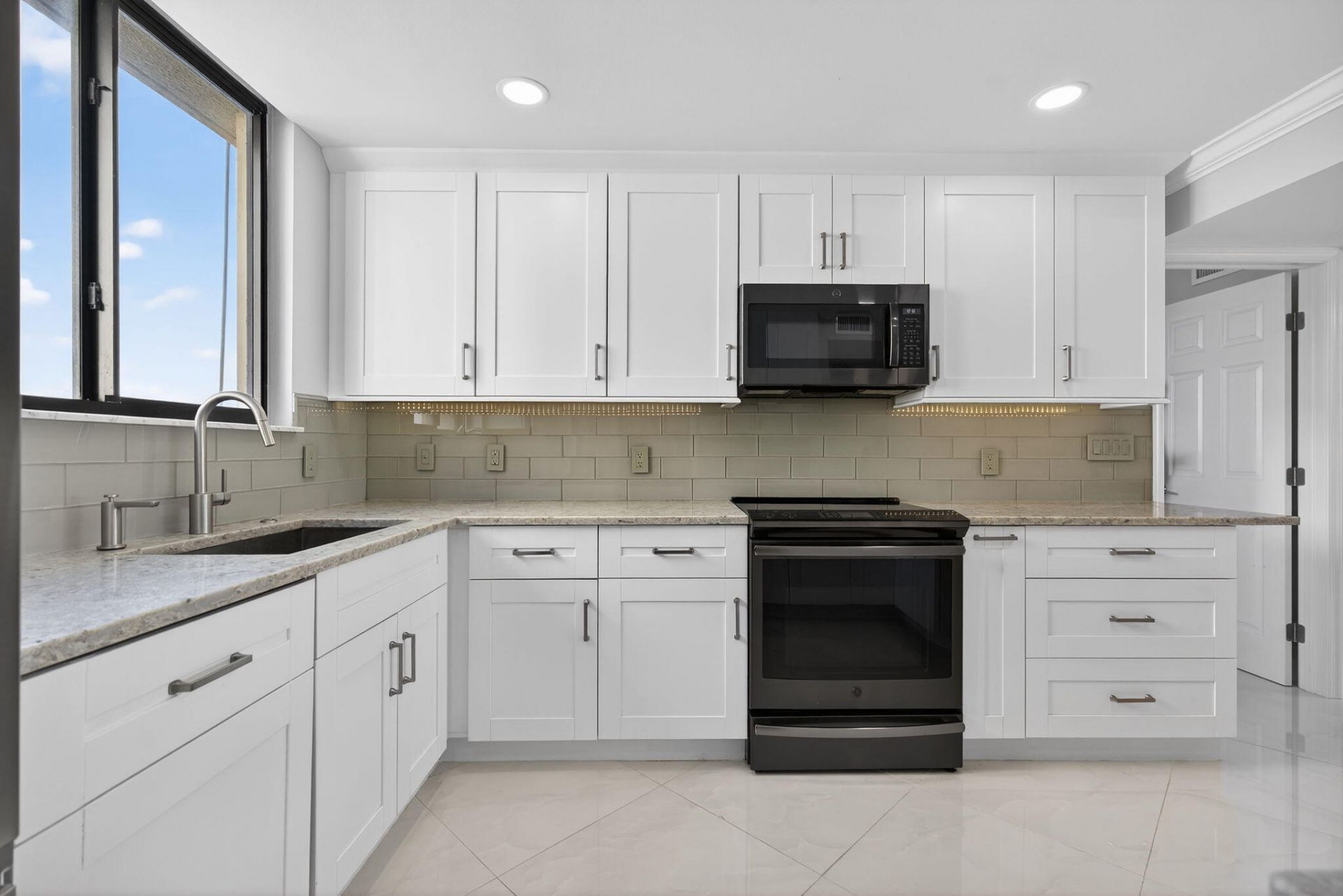 200 Ocean Trail Way, Unit 910, Jupiter, FL 33477 Photo