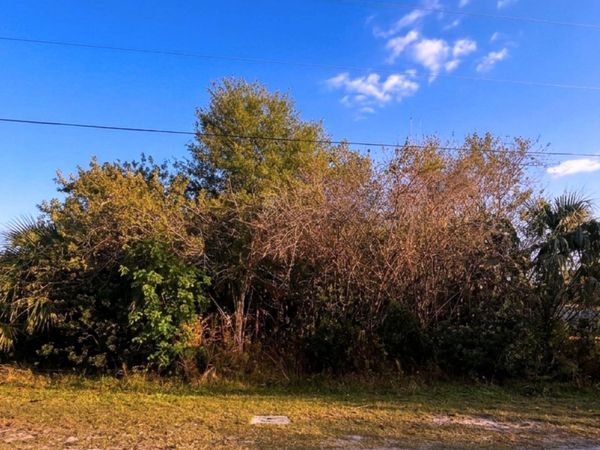 3702 SW Darwin Boulevard, Port St. Lucie, FL 34953