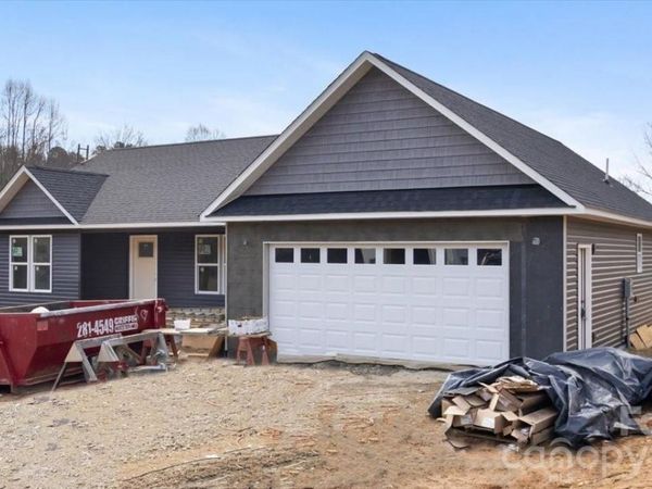 17 Baileys Cove Road , Unit 10, Marshall, NC 28753