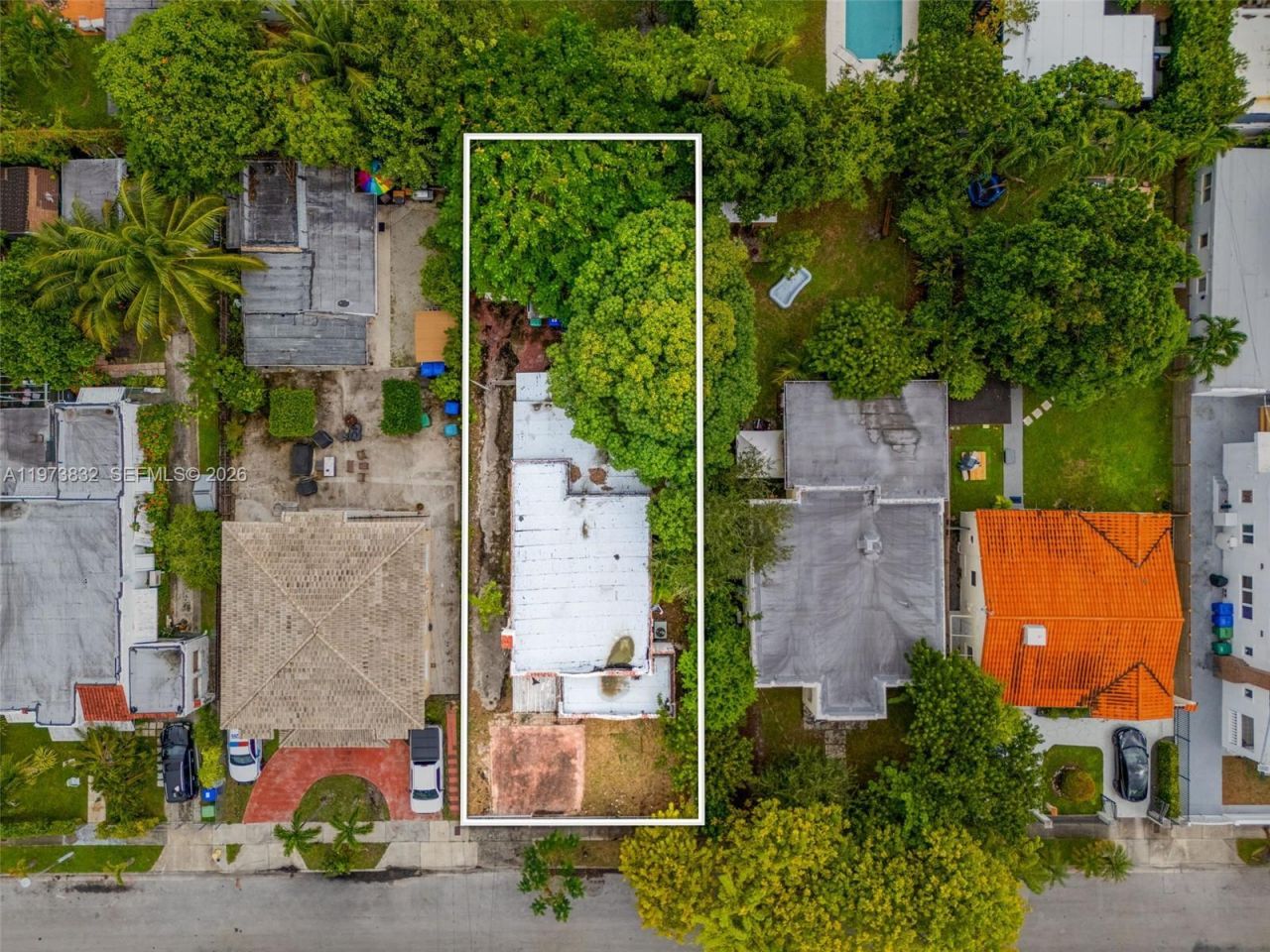 1045 SW 20th Ave , Miami, FL 33135 Photo