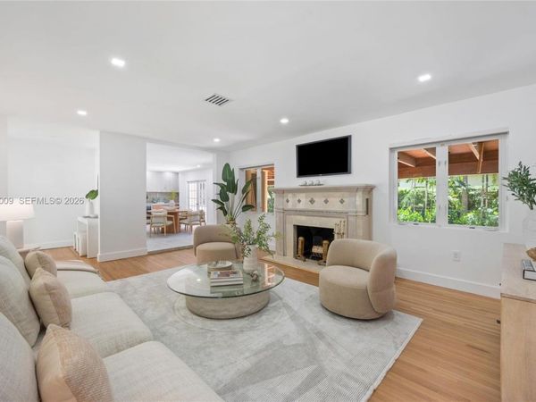 5211 Granada Blvd, Coral Gables, FL 33146