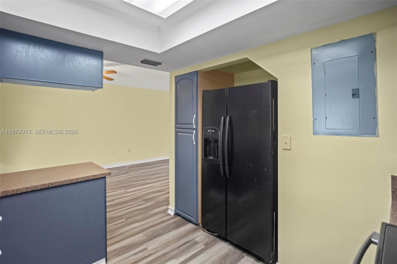 12261 Lake Loop Rd , Cooper City, FL 33330 Photo