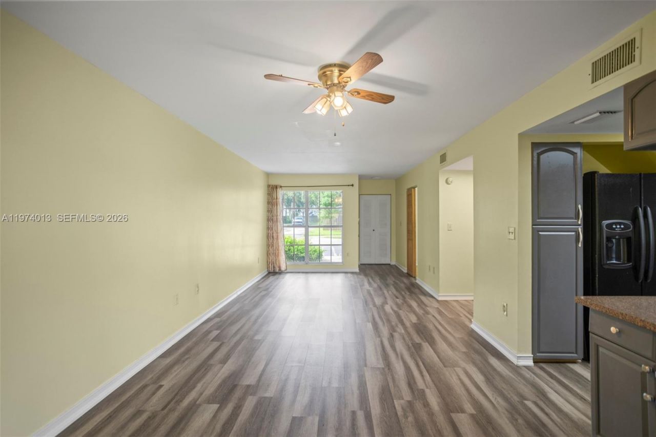 12261 Lake Loop Rd , Cooper City, FL 33330 Photo