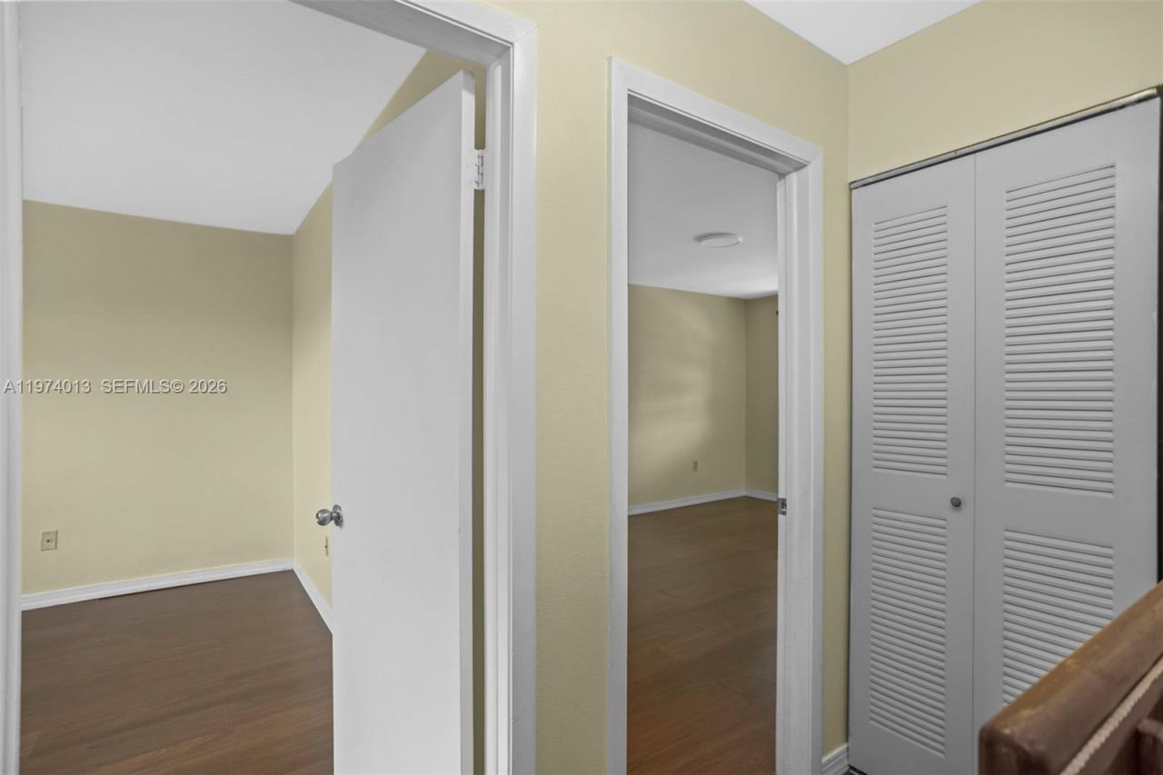 12261 Lake Loop Rd , Cooper City, FL 33330 Photo