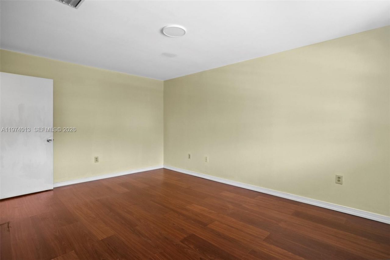 12261 Lake Loop Rd , Cooper City, FL 33330 Photo