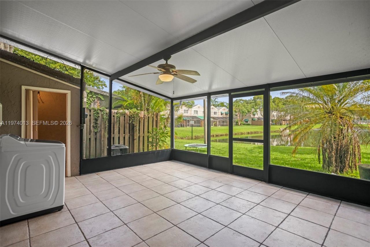 12261 Lake Loop Rd , Cooper City, FL 33330 Photo