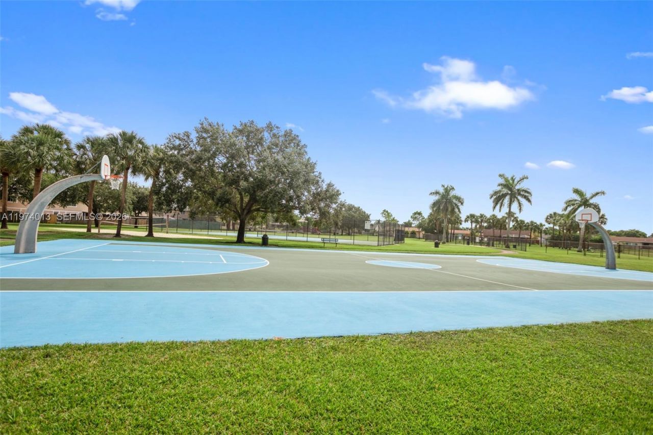 12261 Lake Loop Rd , Cooper City, FL 33330 Photo