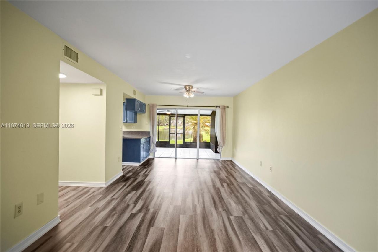 12261 Lake Loop Rd , Cooper City, FL 33330 Photo