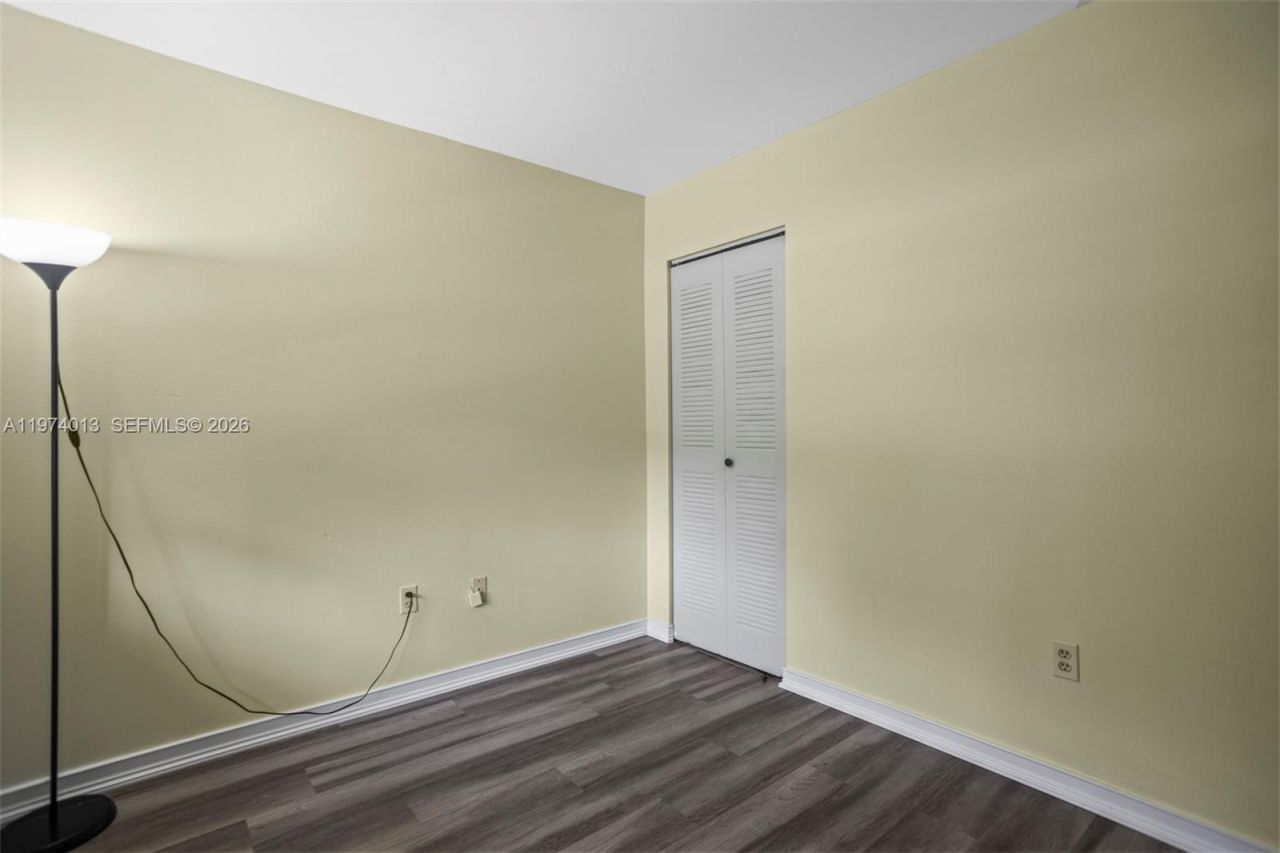 12261 Lake Loop Rd , Cooper City, FL 33330 Photo