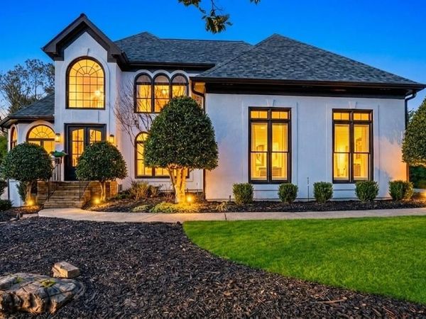 405 Glen Grove Court, Roswell, GA 30075