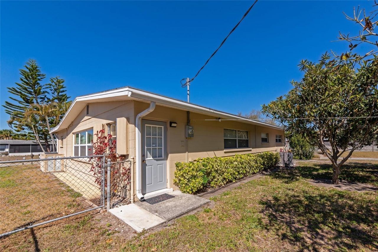 5407 3rd Street W, Bradenton, FL 34207 Photo