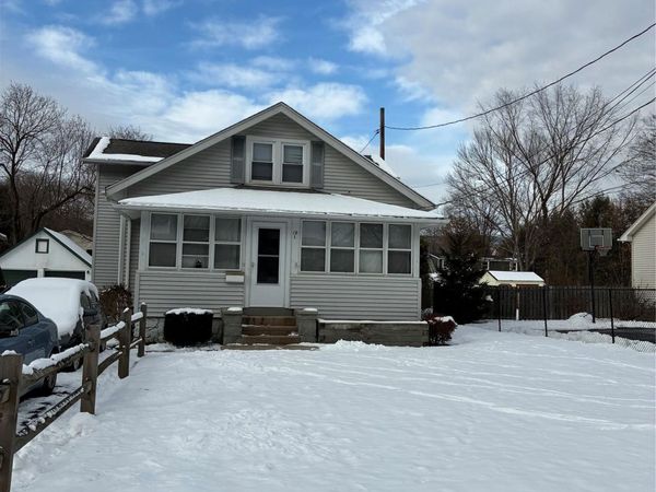 19 Sheridan Avenue , Sloatsburg, NY 10974