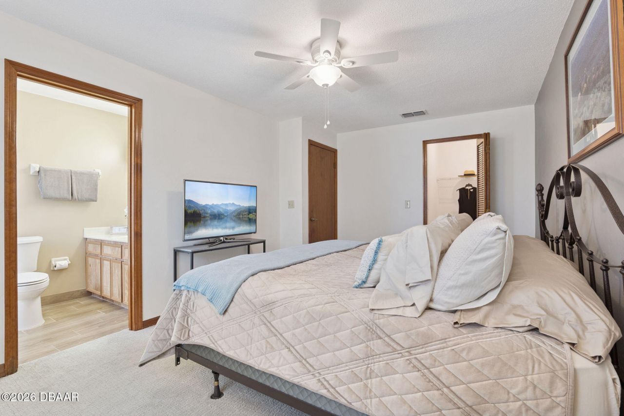 222 Shangri La Circle, Edgewater, FL 32132 Photo