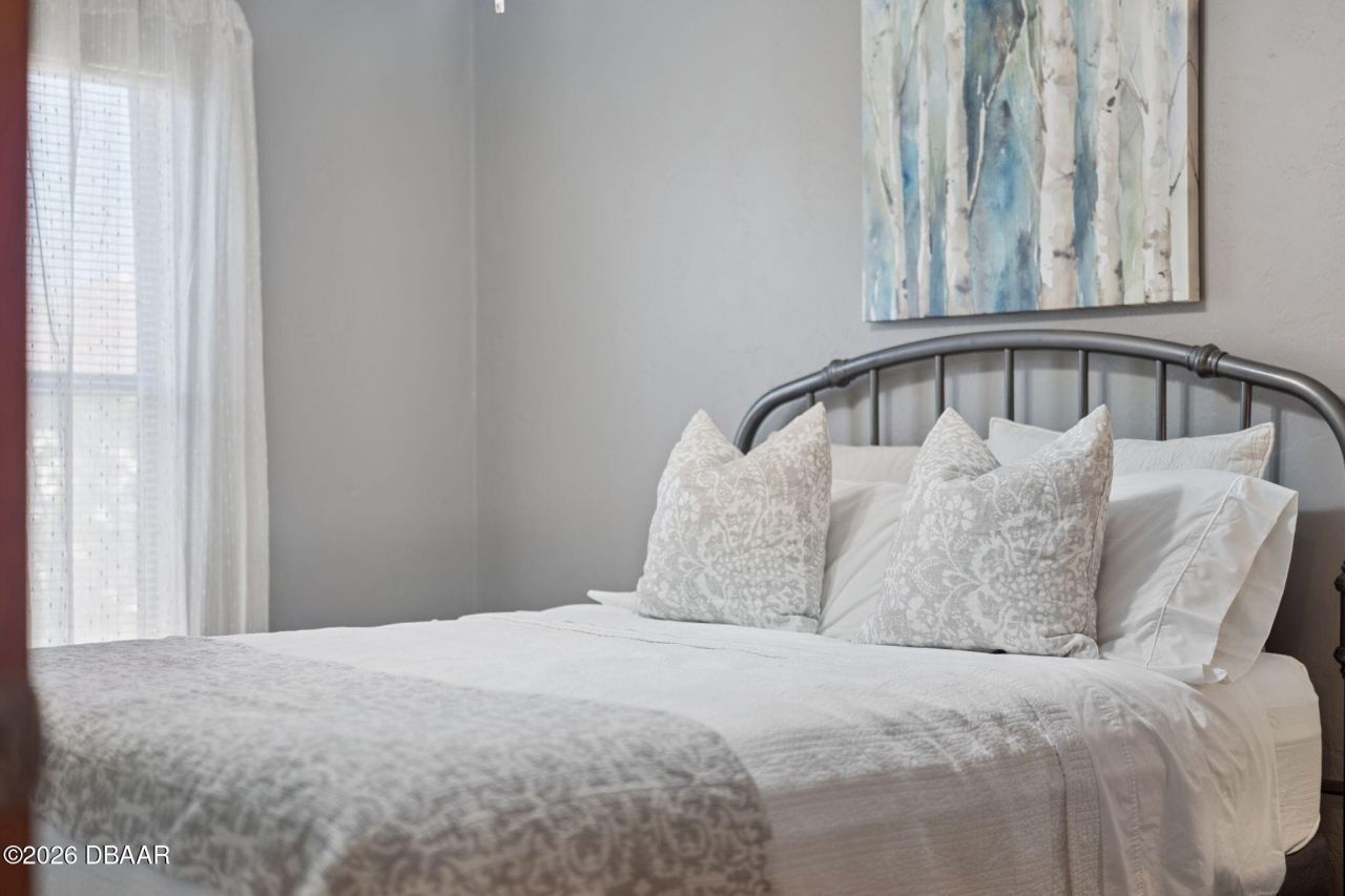 222 Shangri La Circle, Edgewater, FL 32132 Photo