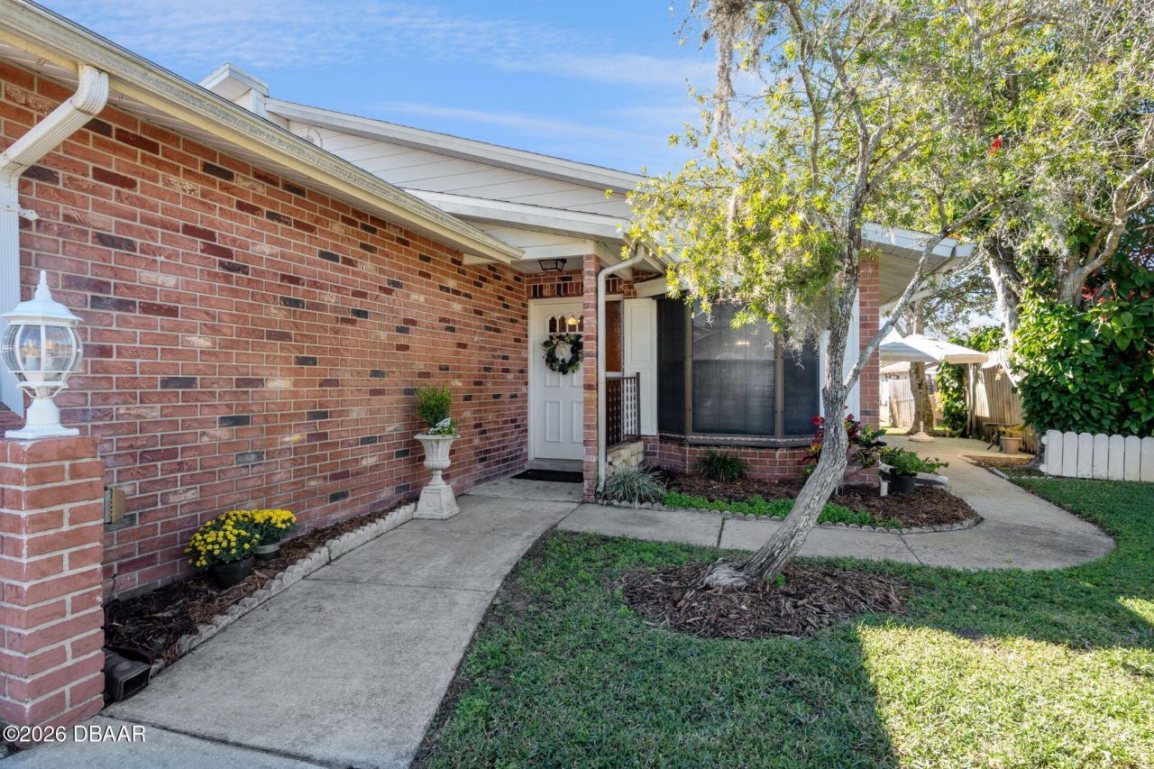 222 Shangri La Circle, Edgewater, FL 32132 Photo