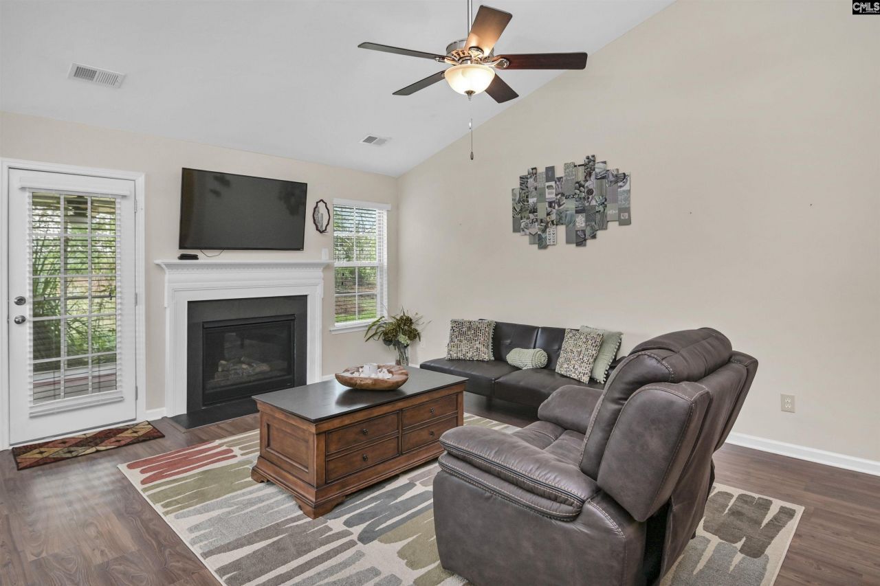 426 Crawley Lane  Photo 10