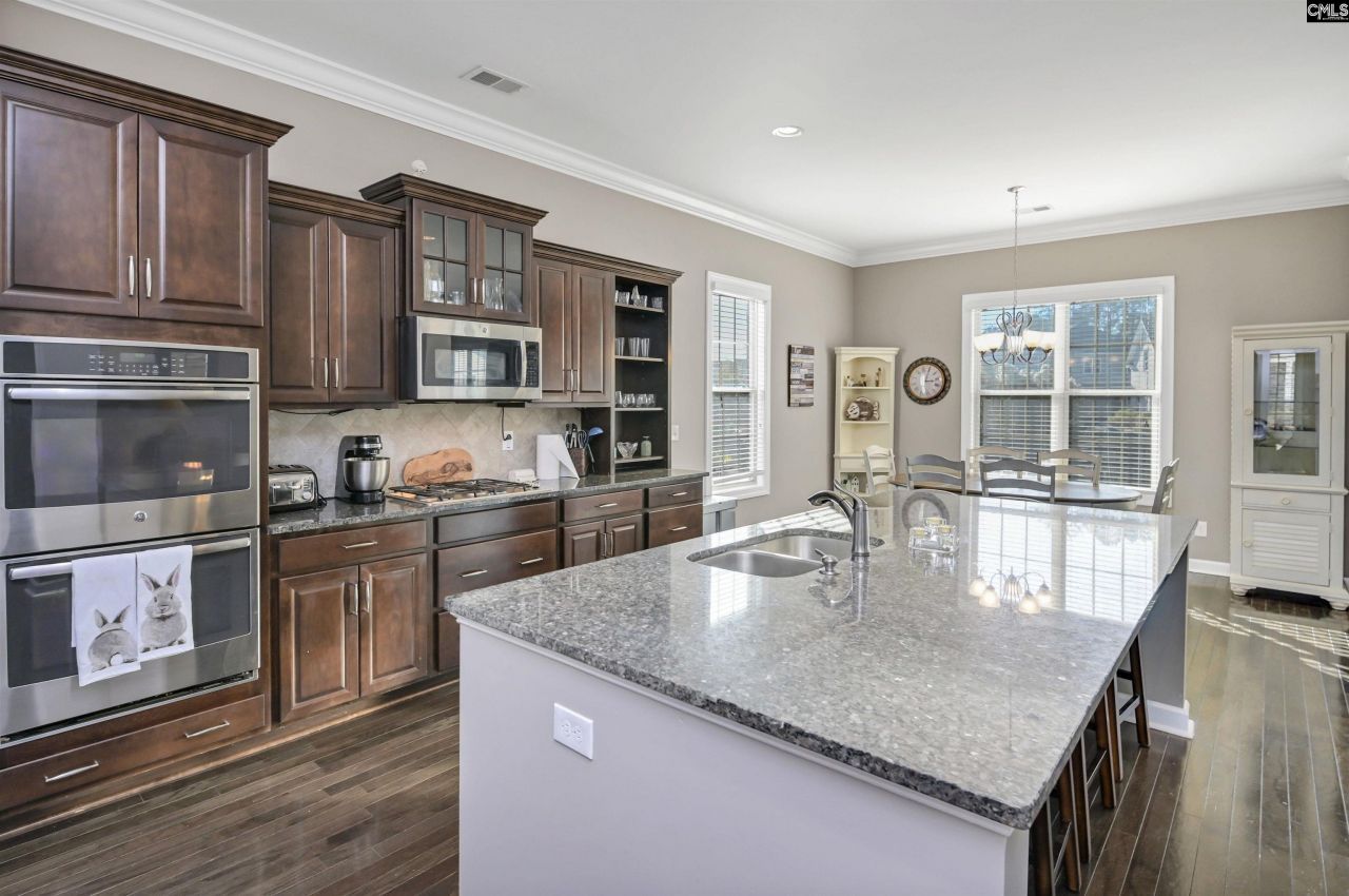 603 Riverdale Court  Photo 14