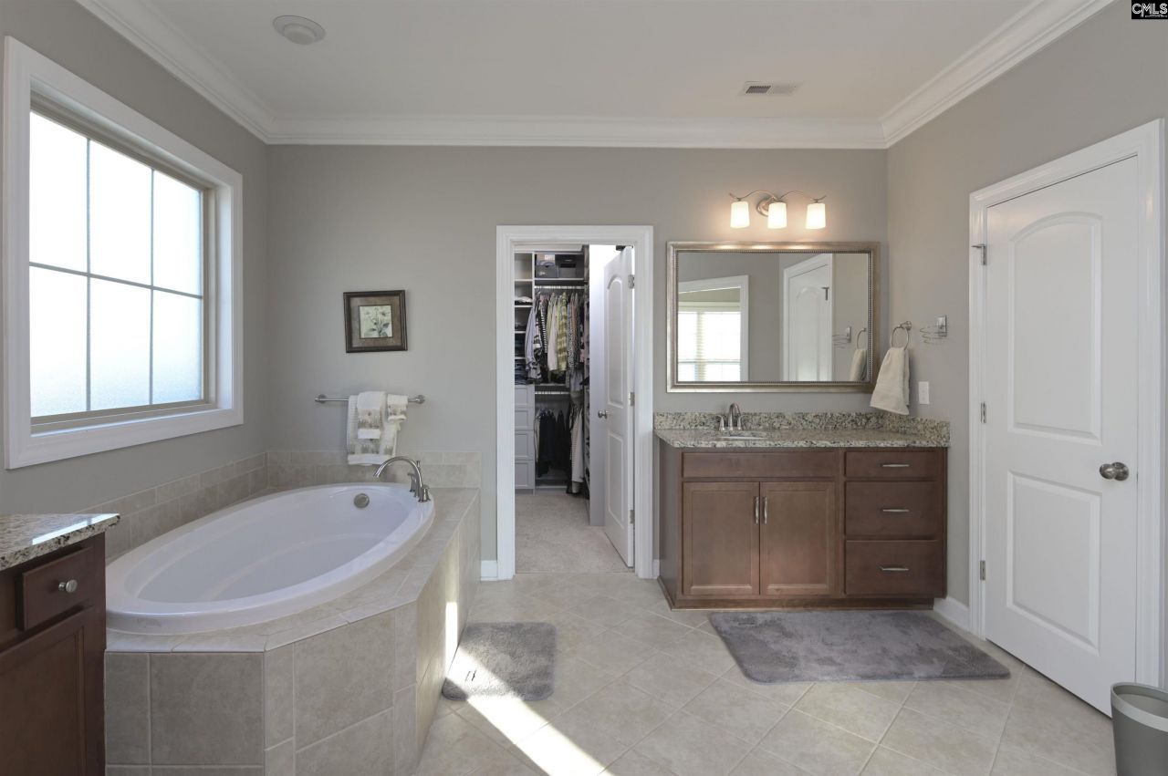 603 Riverdale Court  Photo 35