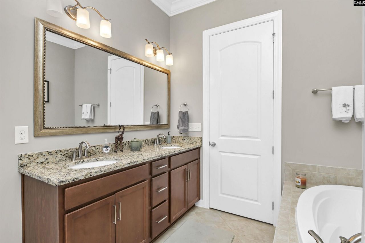 603 Riverdale Court  Photo 46