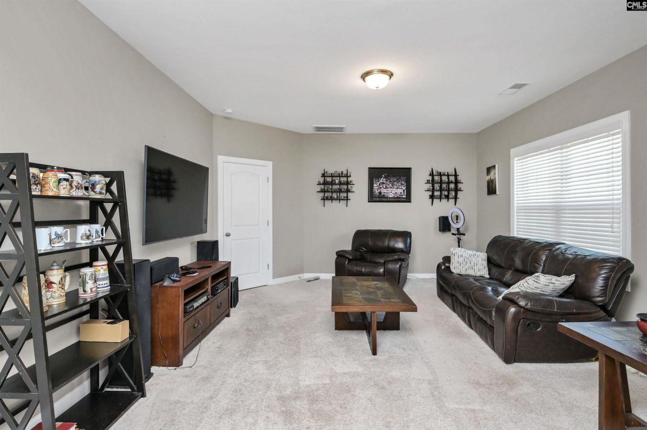 603 Riverdale Court  Photo 52