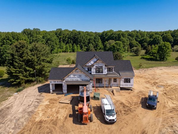 8090 W PQ Avenue, Kalamazoo, MI 49009