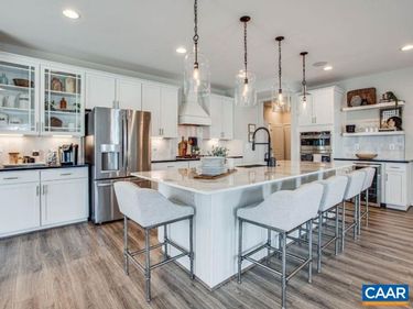 98 REBECCA CT, STUARTS DRAFT, VA 24477