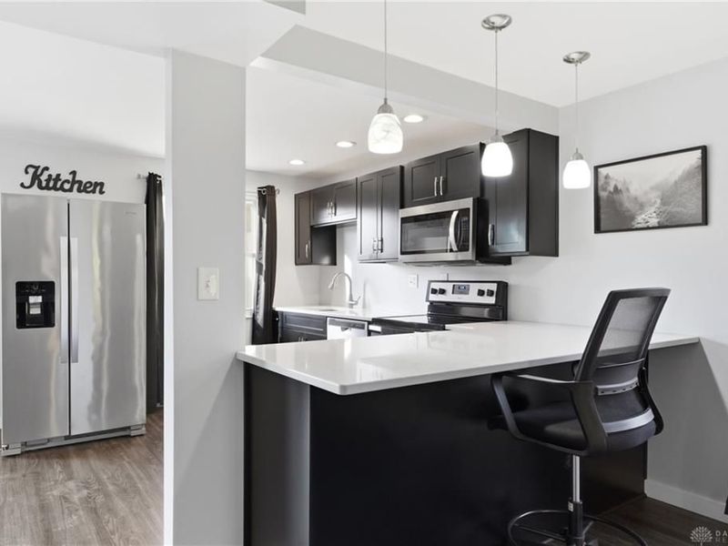 1446 Long Island Court, Beavercreek, OH 45434 Photo 8