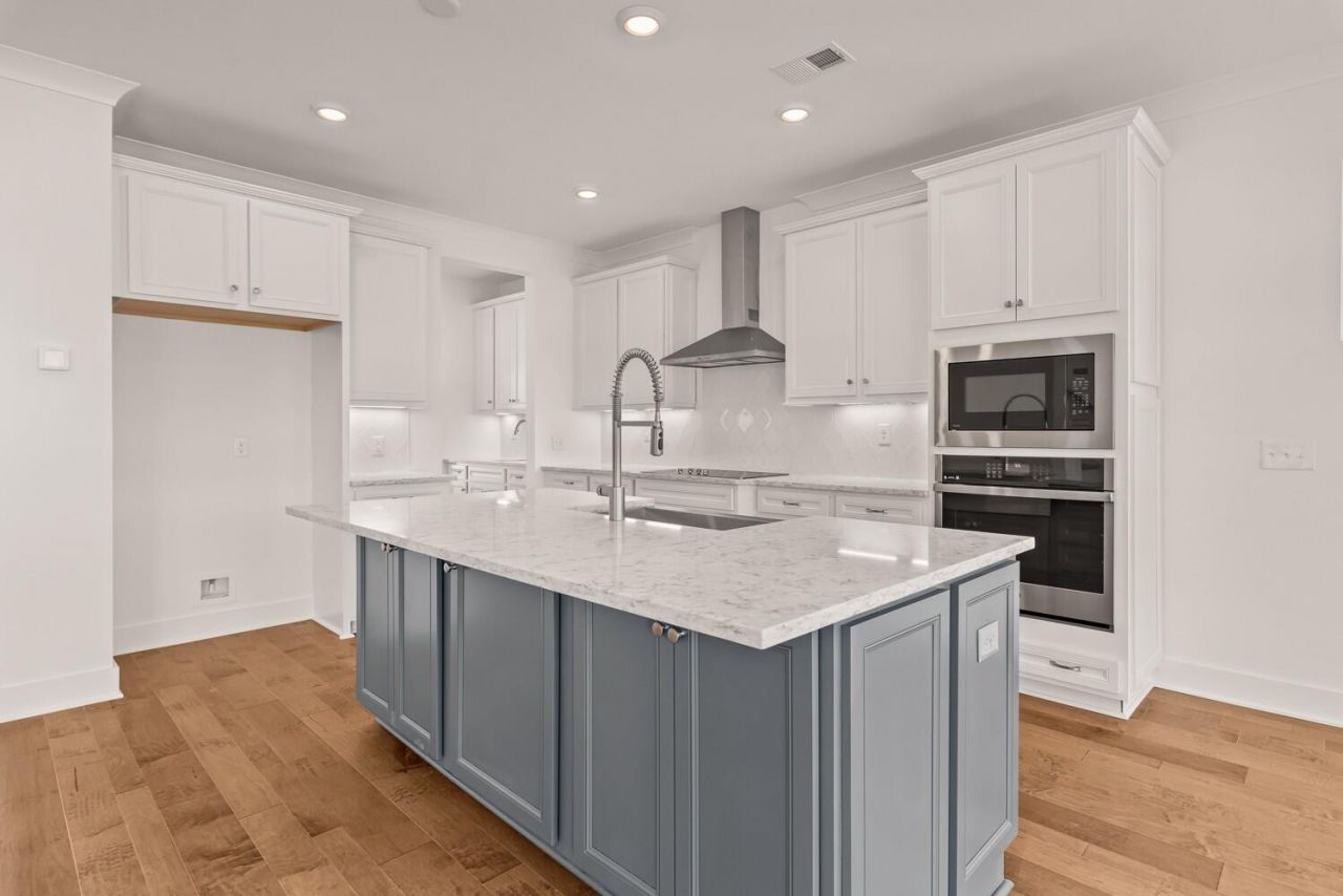 2126 Boykin Photo 11