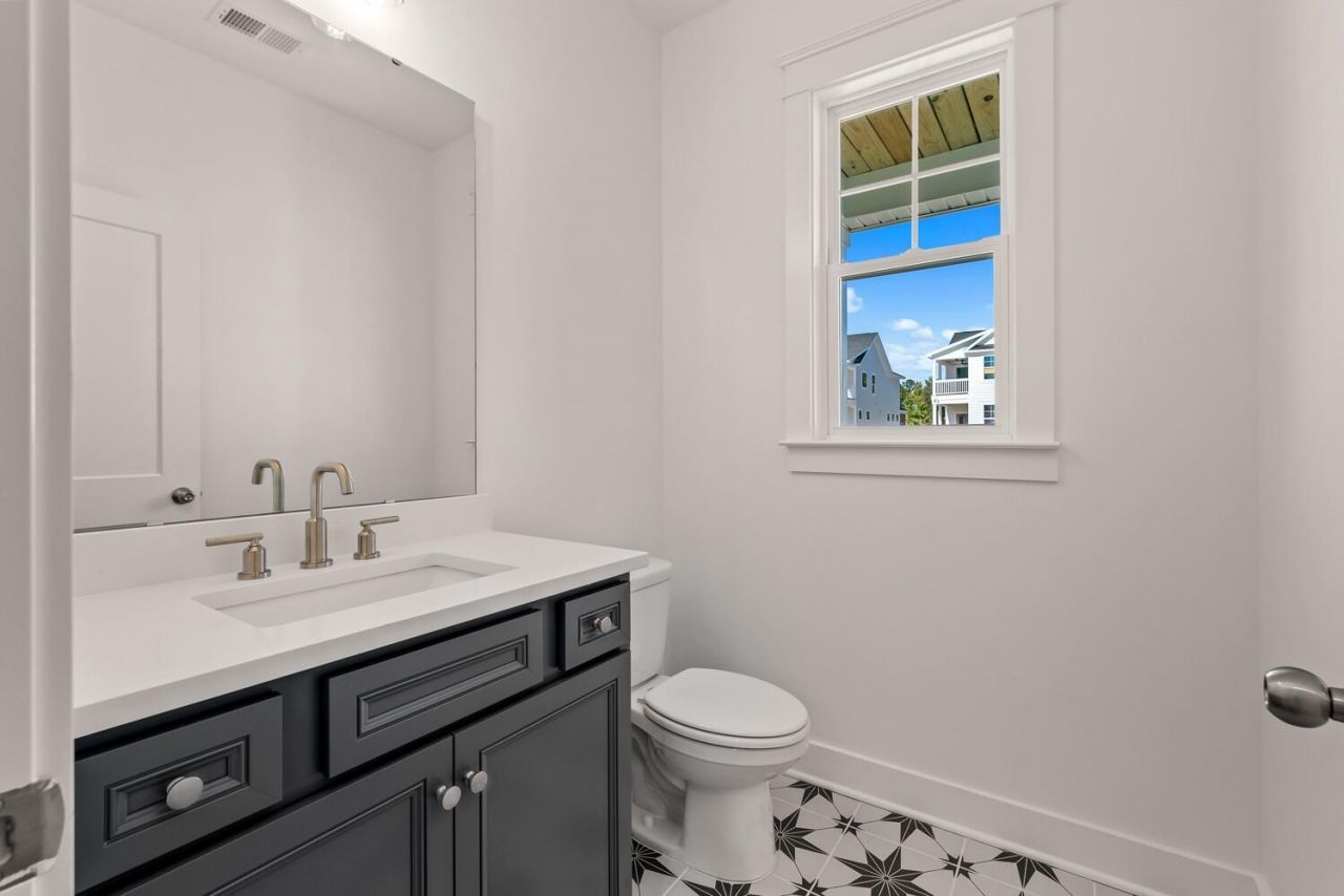 2126 Boykin Photo 16
