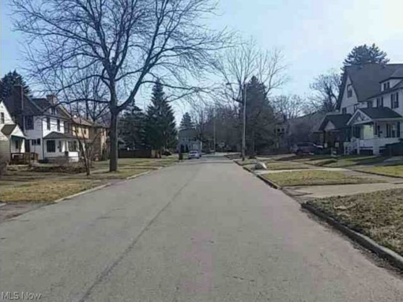 434 9th Street, Elyria, OH 44035 Photo 2