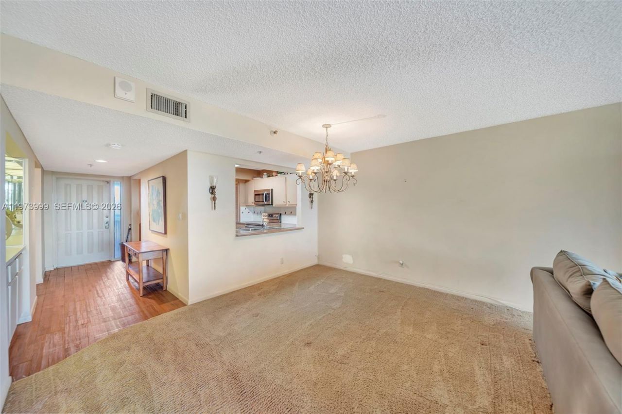 6620 Boca Del Mar Dr, Unit 502, Boca Raton, FL 33433 Photo