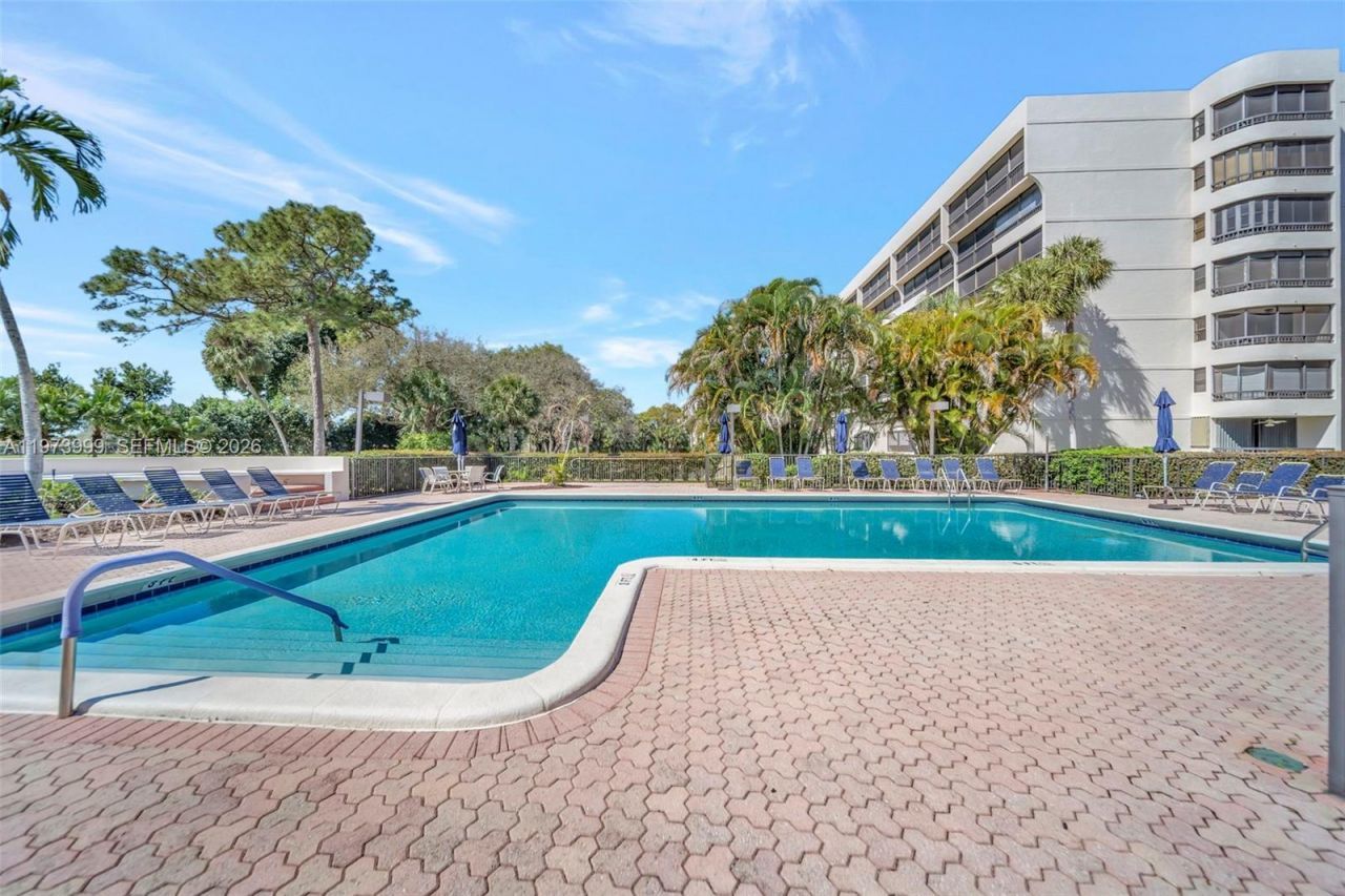 6620 Boca Del Mar Dr, Unit 502, Boca Raton, FL 33433 Photo