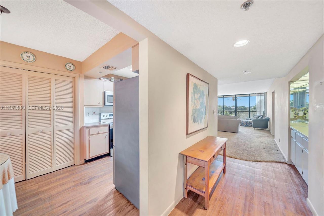 6620 Boca Del Mar Dr, Unit 502, Boca Raton, FL 33433 Photo