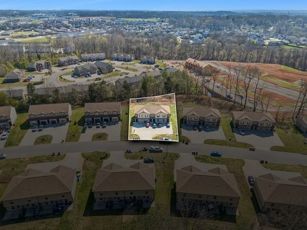 267 Smithson Ln, Clarksville, TN 37040