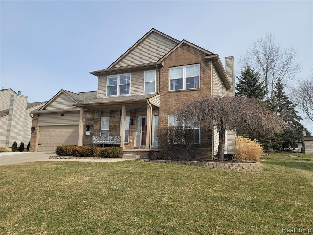 1816 Acorn Valley Drive, Howell, MI 48855 Main Photo