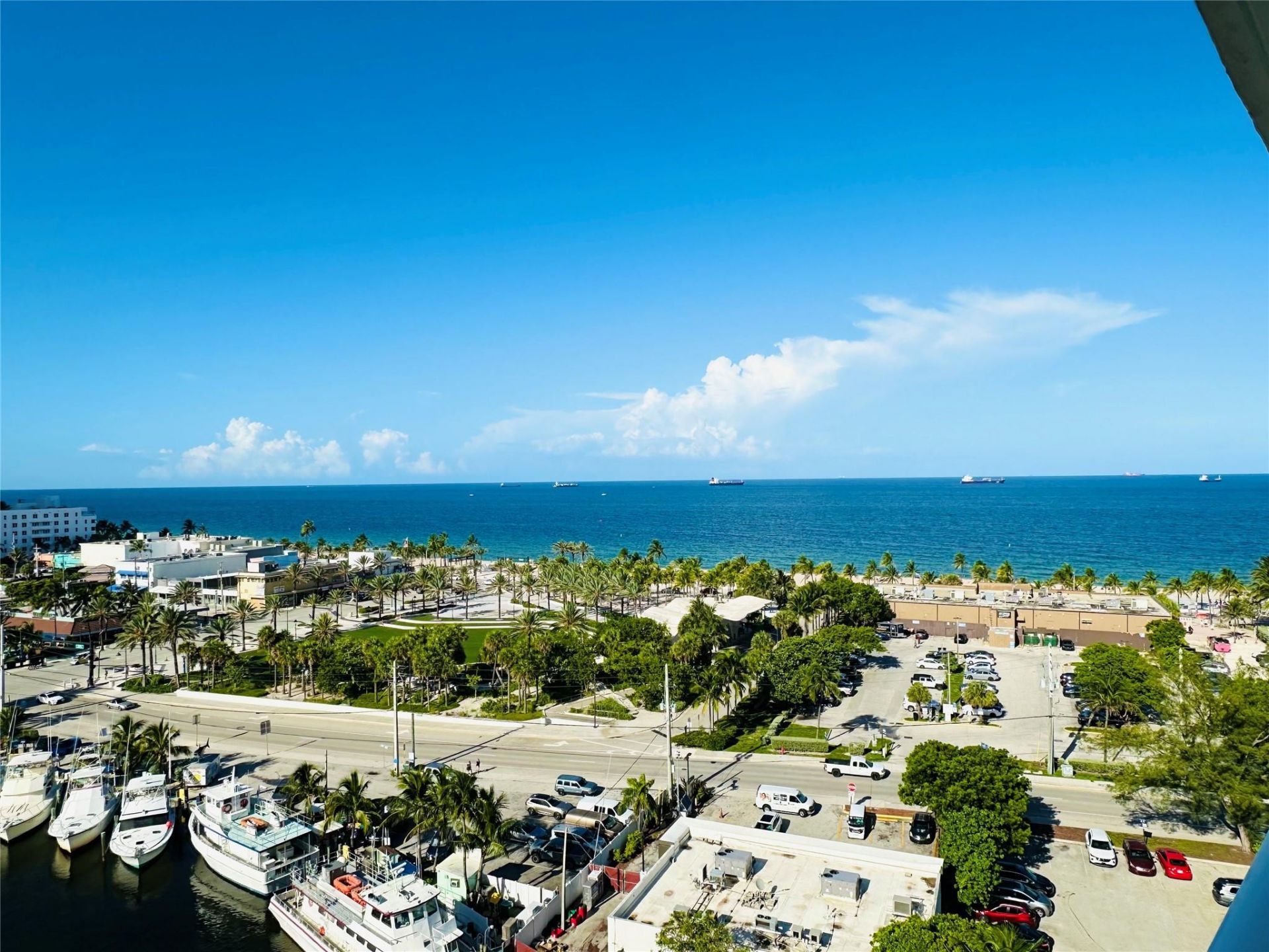 1 Las Olas Circle, Unit 1117, Fort Lauderdale, FL 33316 Photo