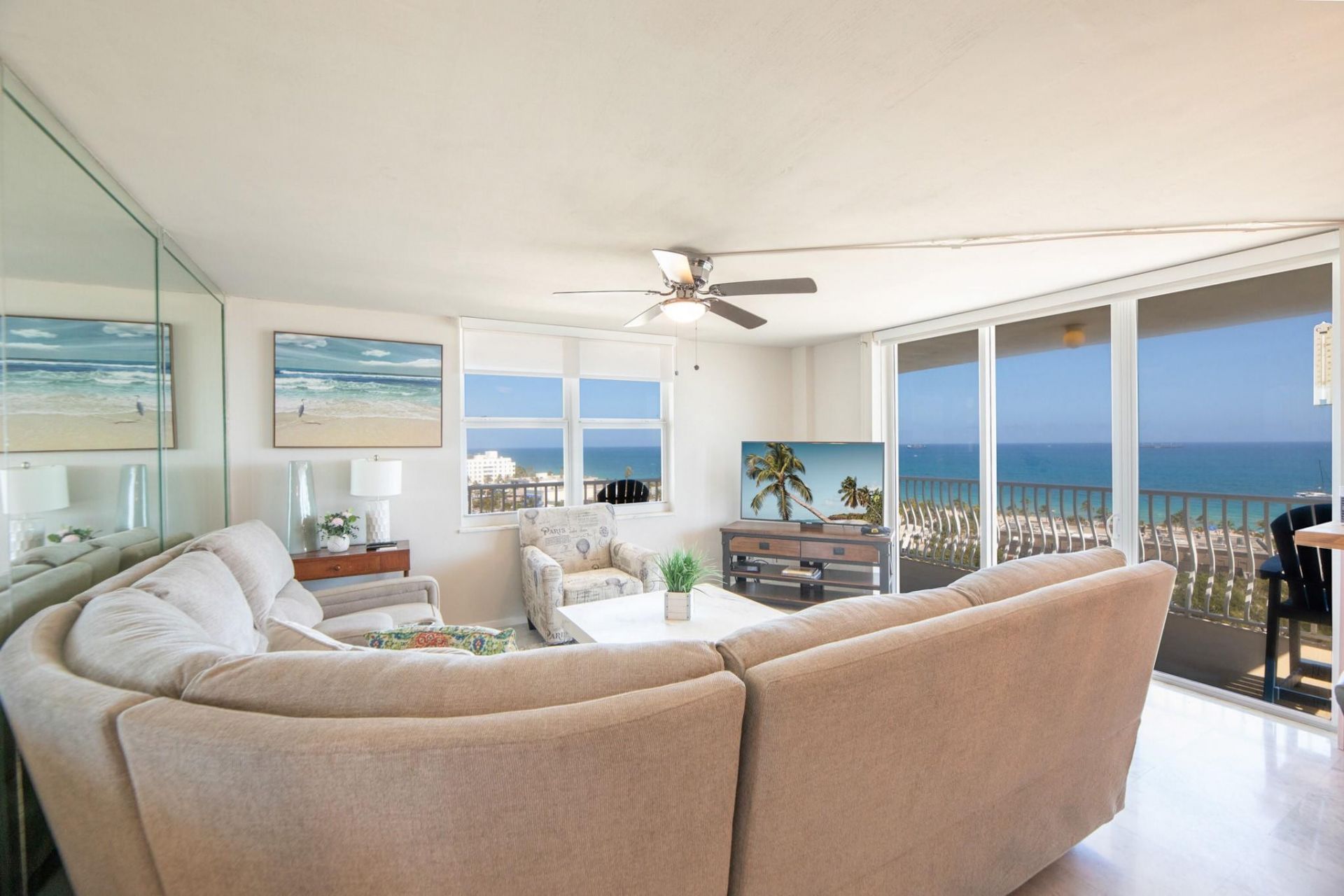 1 Las Olas Circle, Unit 1117, Fort Lauderdale, FL 33316 Photo