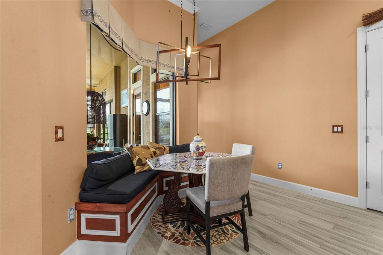 12012 Legacy Estates Boulevard, Sarasota, FL 34238 Photo