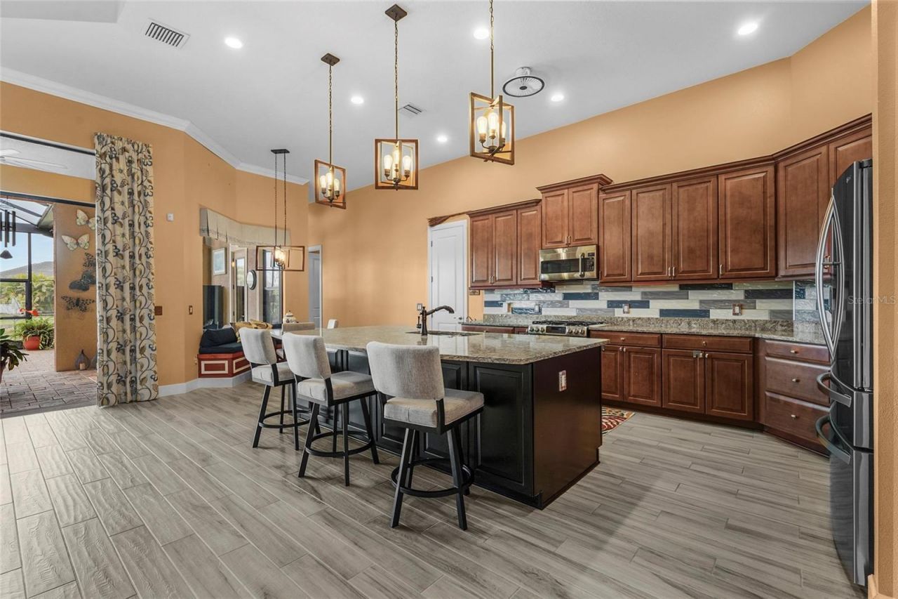 12012 Legacy Estates Boulevard, Sarasota, FL 34238 Photo