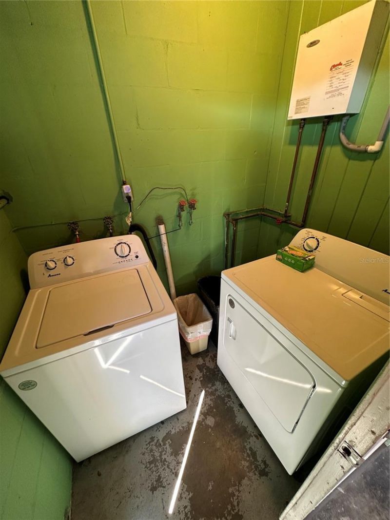 401 S Nimbus Avenue , Clearwater, FL 33765 Photo