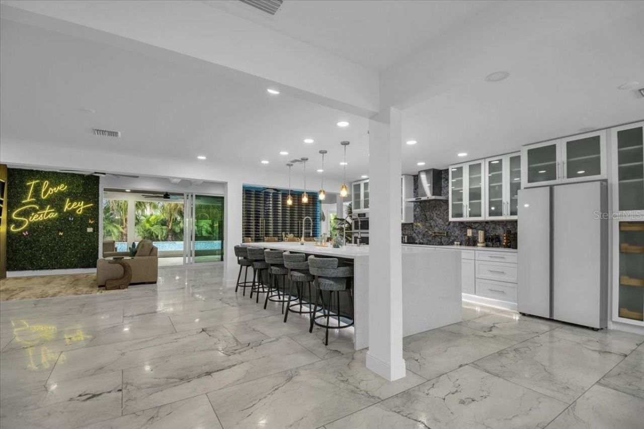 5624 Cape Leyte Drive , Sarasota, FL 34242 Photo