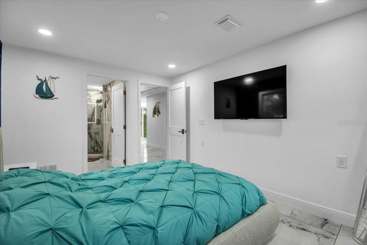 5624 Cape Leyte Drive , Sarasota, FL 34242 Photo