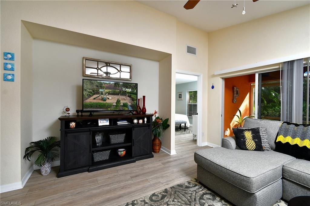 9245 Aegean Cir, Lehigh Acres, FL 33936 Photo