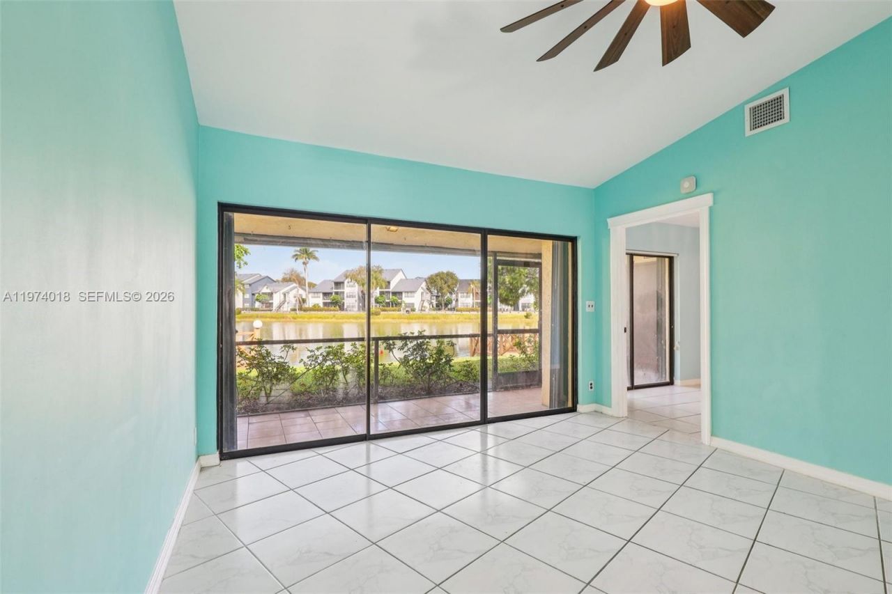 653 Banks Rd , Margate, FL 33063 Photo