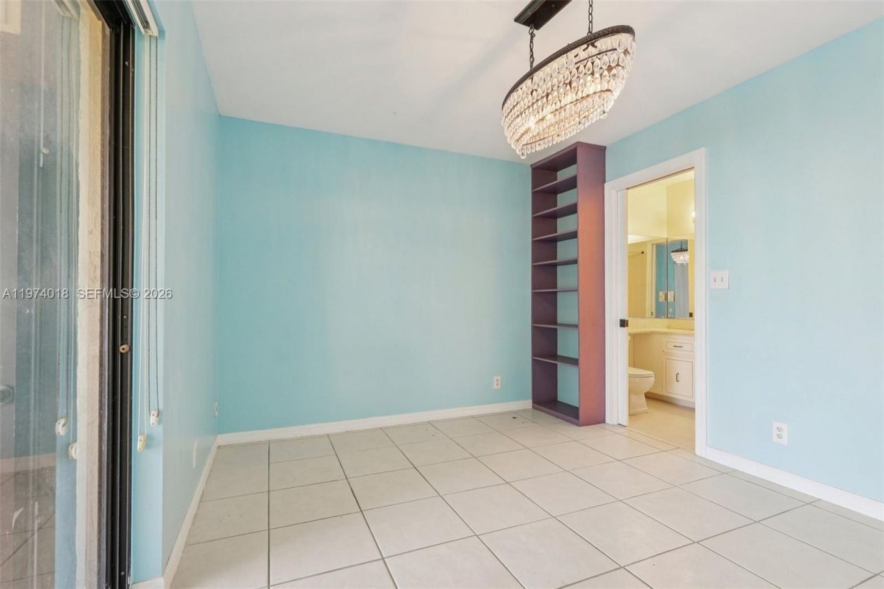 653 Banks Rd , Margate, FL 33063 Photo