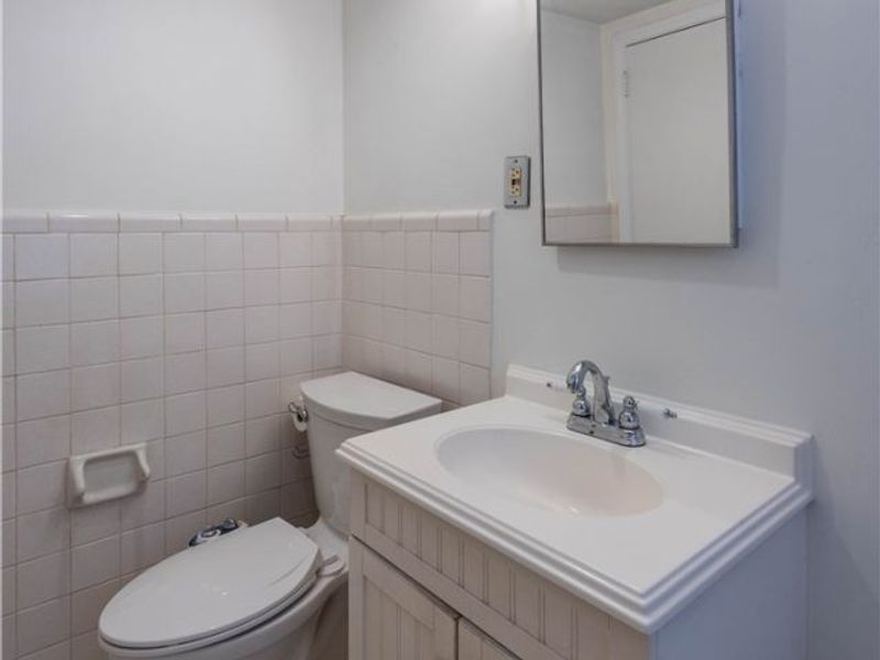 19436 Van Aken Boulevard, Unit 105, Shaker Heights, OH 44122 Photo 17