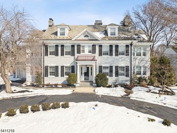 1532 Long Meadow, Mountainside, NJ 07092