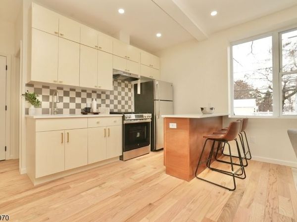 15 Palisade Ave Unit 1, Unit 1, Bogota, NJ 07603