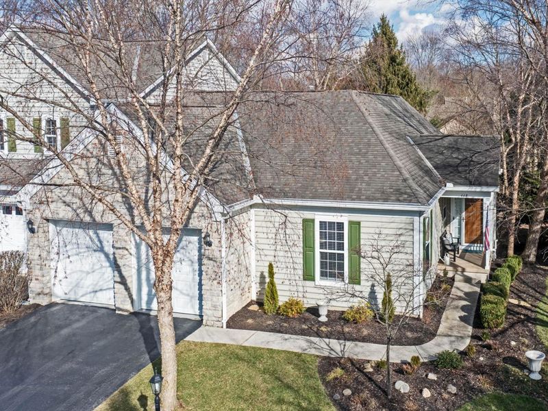 448 Crossings Drive , Westerville, OH 43082 Photo 1
