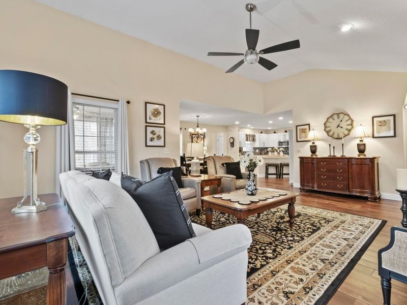 448 Crossings Drive , Westerville, OH 43082 Photo 19